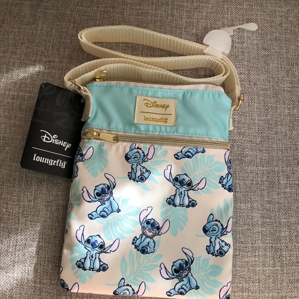 Loungefly Disney Lilo & Stitch Palm Leaves Crossbody Bag - Picture 3 of 7